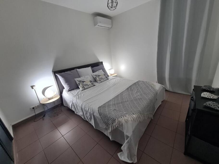 Antilo - Appartement Proche Mer Le Diamant Exterior photo